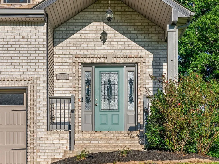 1381 Morning Star Dr — Photo 4
