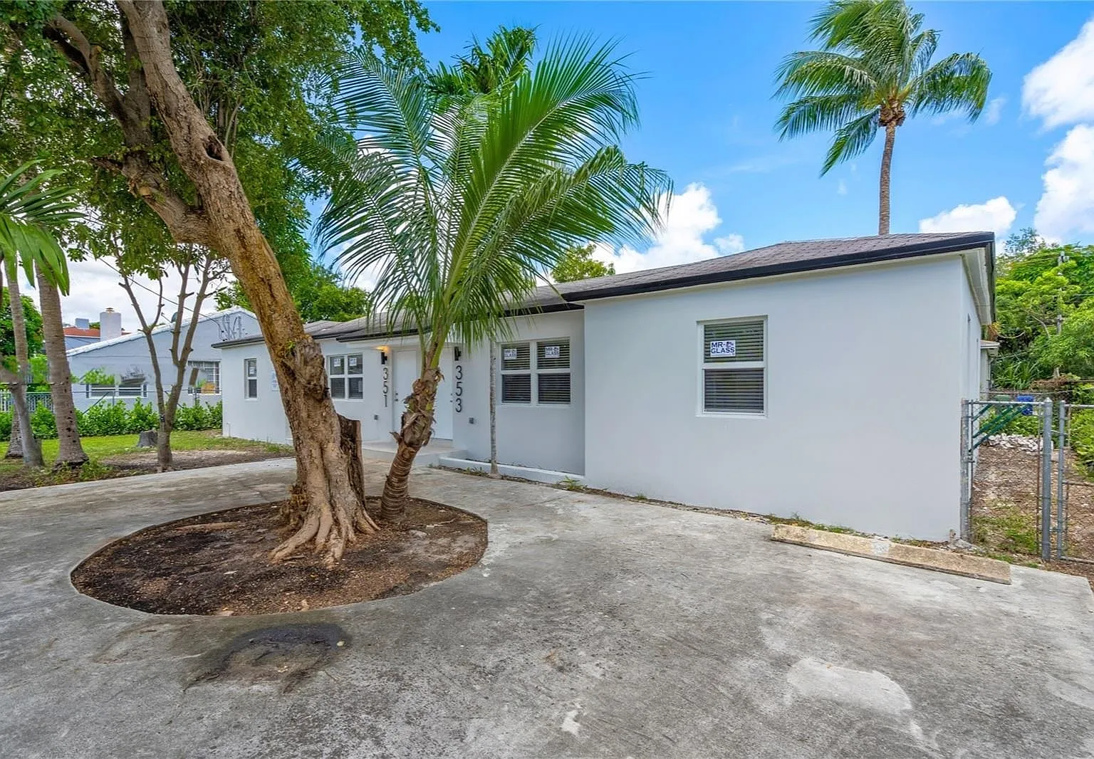 2 bed, 1596 sqft, $2,550 — Photo 4