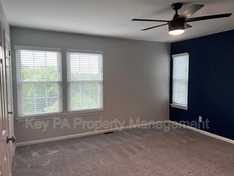 803 Bradford Ter — Photo 25
