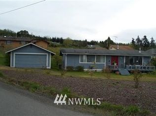 37582 Hood Canal Dr NE, Hansville, WA 98340