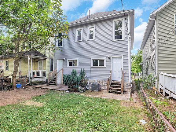 4th image of 964-966 Oakwood Ave #964
