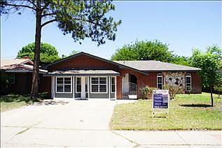 1st image of 2716 Idlewood Ln