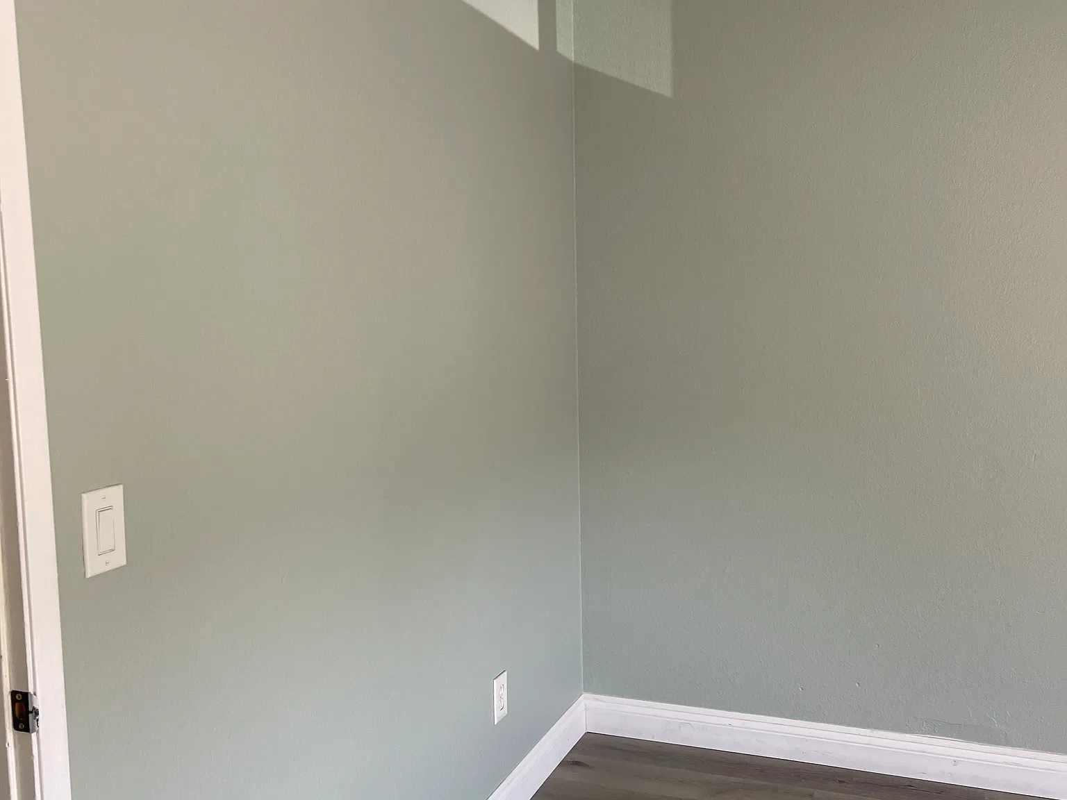 3 bed, 132 sqft, $1,350 — Photo 4