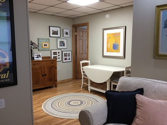 Living to Dining area