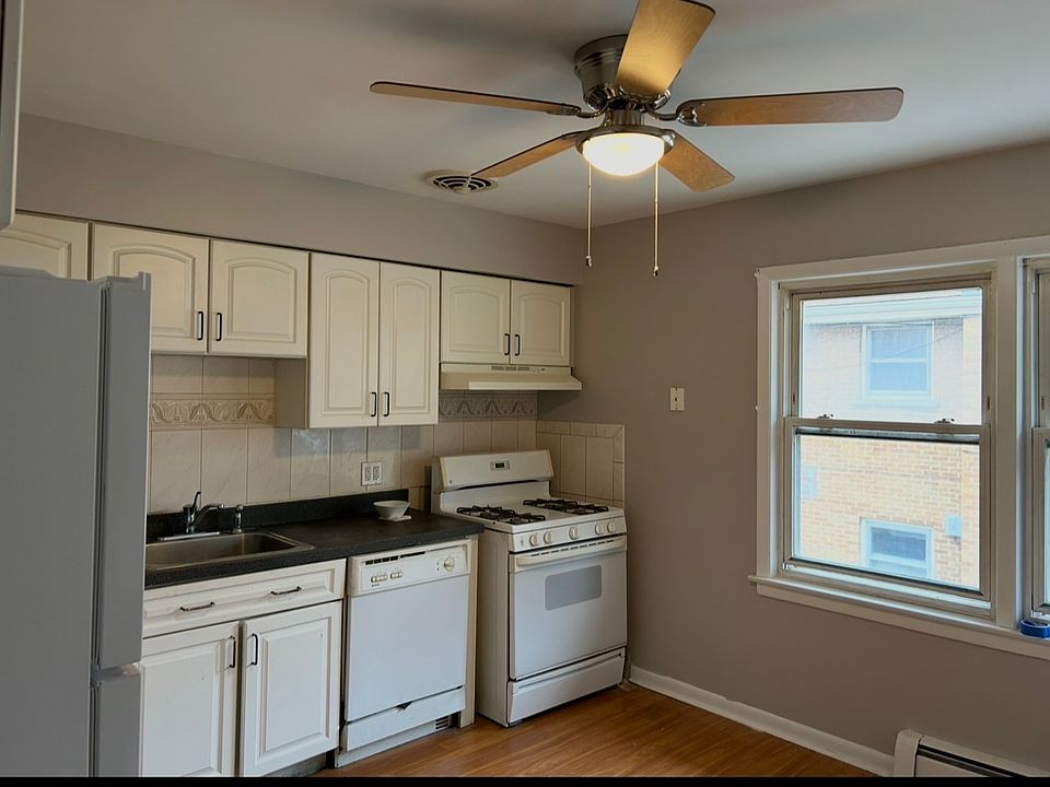 1st image of 1039 David Dr #1
