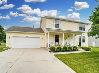 2637 Huntington Dr, Troy, OH
