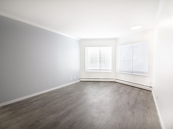 5th image of 755 Green St APT 2B