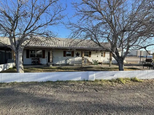 1802 Olive St, Pecos, TX 79772
