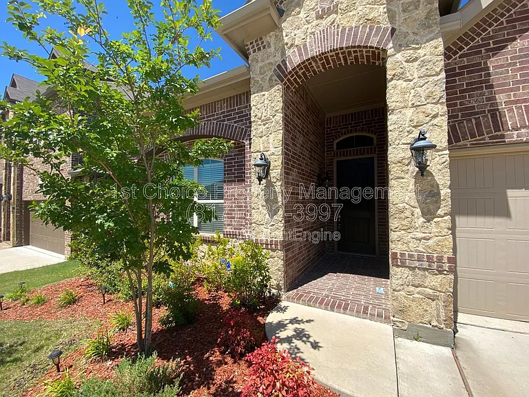 9925 Tule Lake Rd — Photo 5