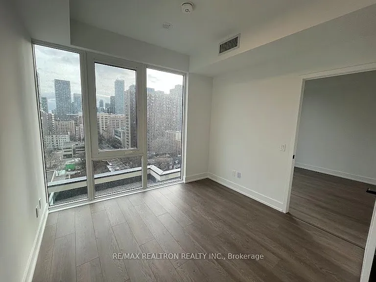 308 Jarvis St #1202 — Photo 21