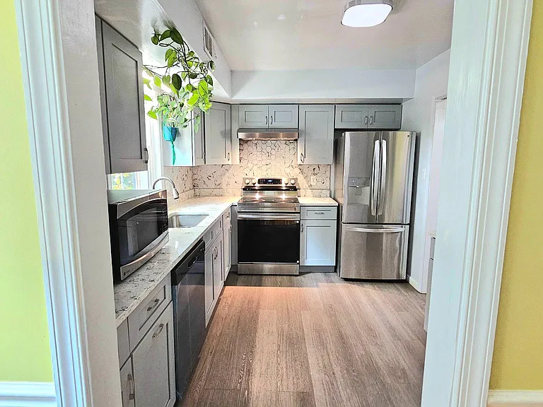 7603 Tiverton Dr #7603 — Photo 18
