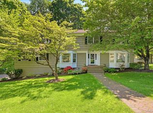 116 Burns Pl, Briarcliff Manor, NY 10510