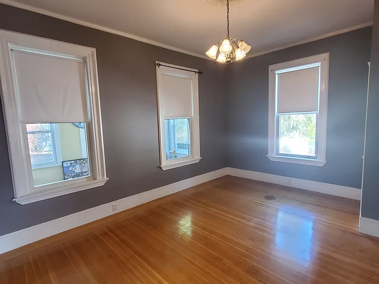171 Lowell St #1 — Photo 4