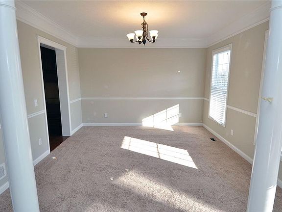 Located on 0036 in Bigham Ridge in Westerville, OH