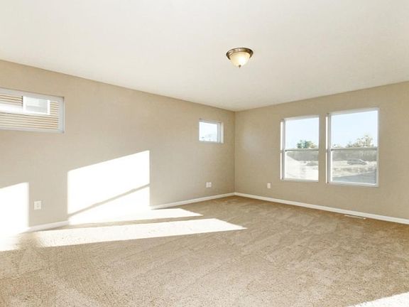 3rd image of 6708 Benton Ln
