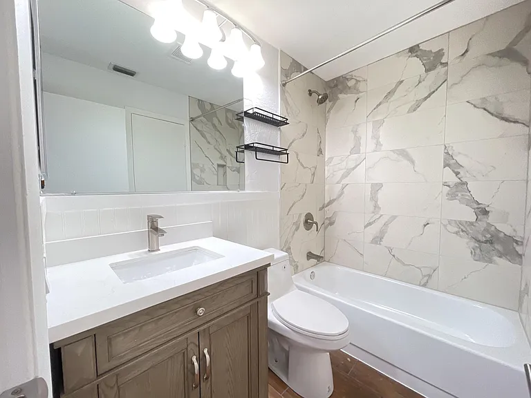 2nd Bathroom