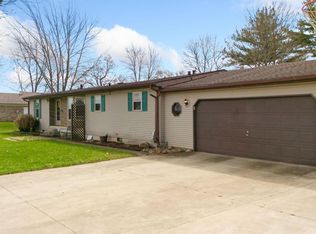 965 River Ave E, Warsaw, IN 46582