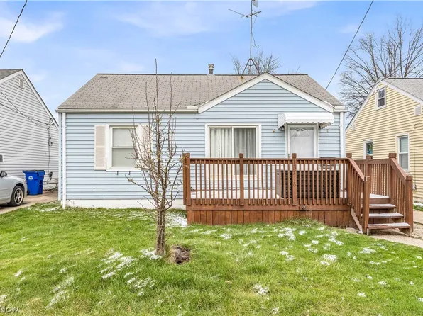 13716 Crossburn Ave, Cleveland, OH 44135
