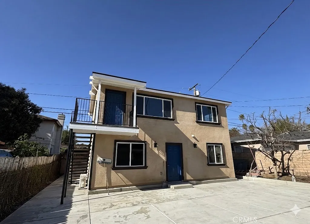 Building Photo - 435 S Hidalgo Ave