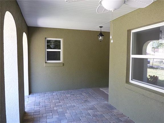4th image of 6011 Oaken Cove Ct