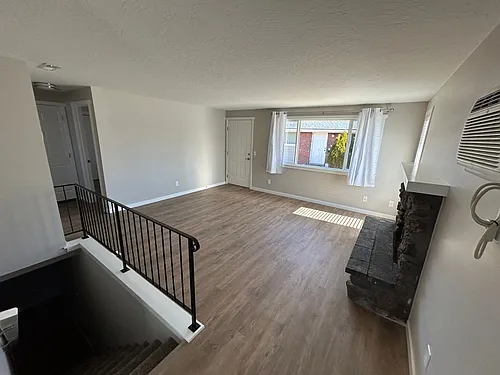 Floor plan 323