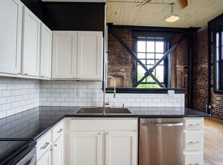 1011 N Killingsworth St #4, Portland, OR 97217