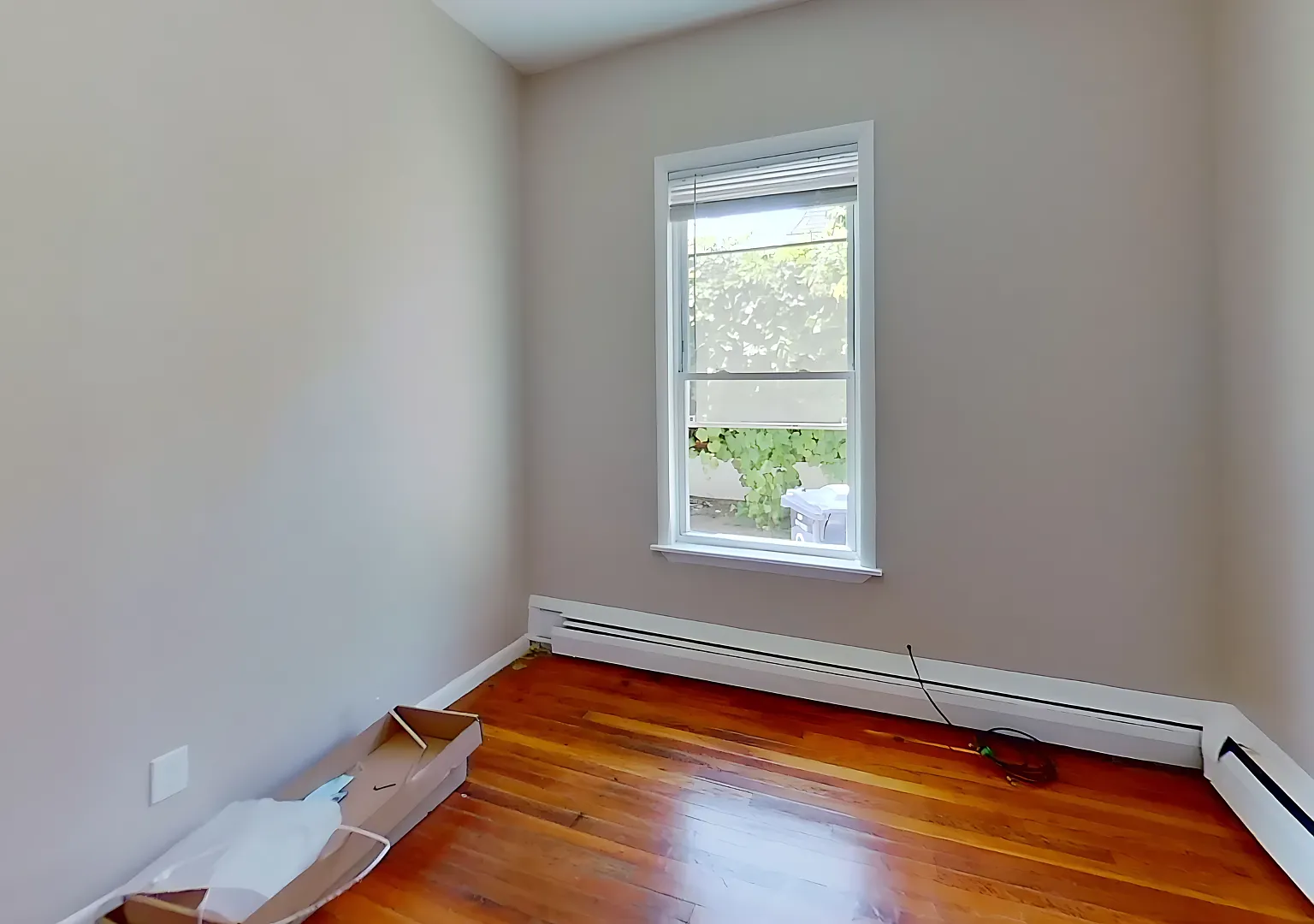 2 bed, 9999 sqft, $2,595 — Photo 4