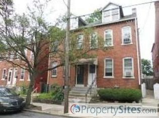 732 Saint Joseph St, Lancaster, PA 17603