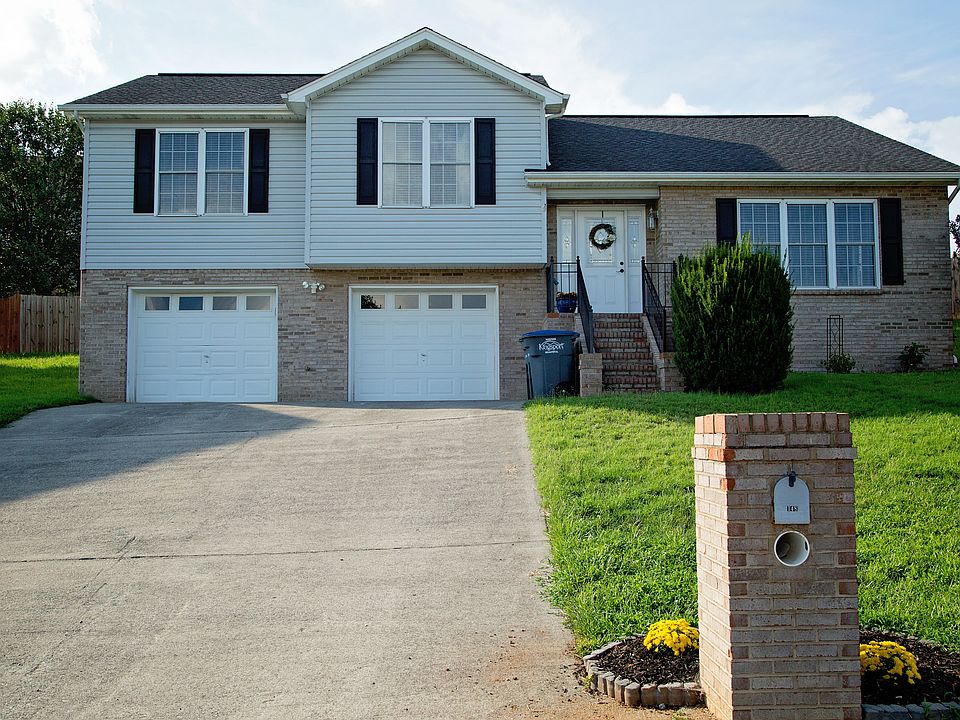 1st image of 148 Old Mill Ct