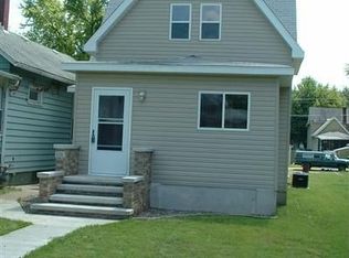 639 3rd Ave S, Clinton, IA 52732