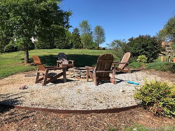 4th image of 112 Stonecrest Dr