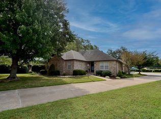 3350 S Linden Ave, Springfield, MO 65804