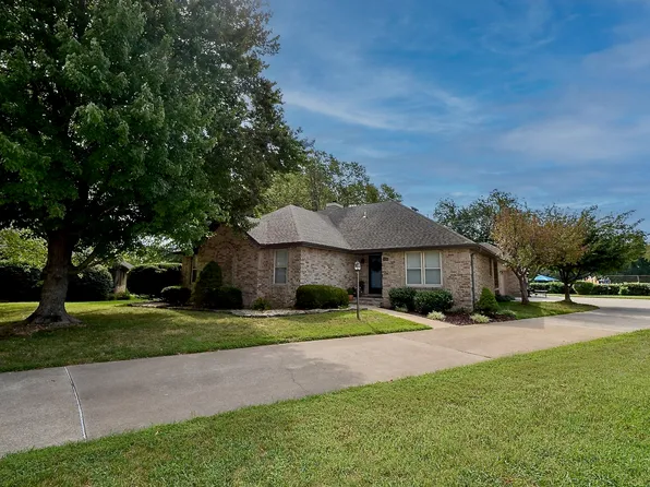3350 S Linden Avenue, Springfield, MO 65804