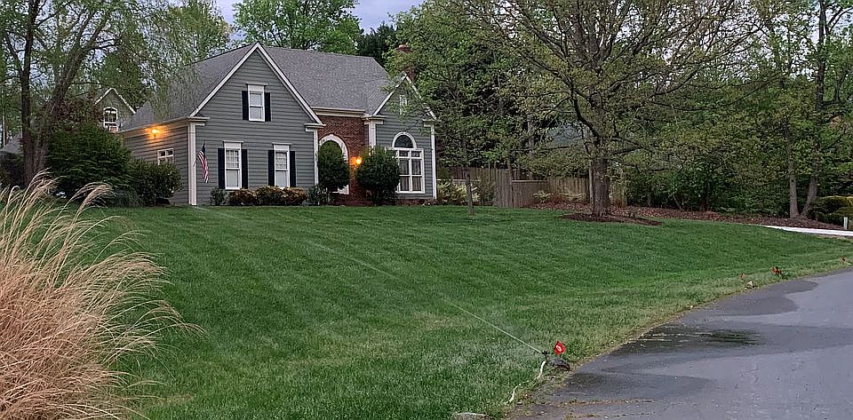 2nd image of 8233 Camelia Ln