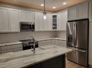 212 Fidelity Dr #83, Rutland, MA 01543