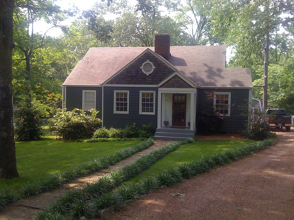 Front of the house from Cherokee Lane
