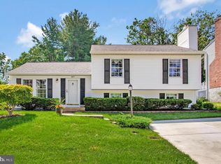 15 Highfields Dr, Baltimore, MD 21228