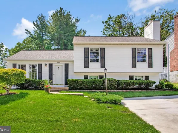 15 Highfields Dr, Baltimore, MD 21228