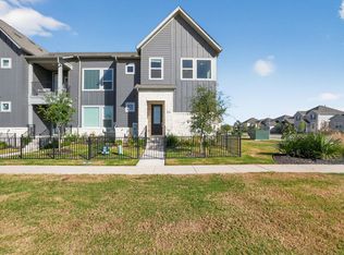 213 Flowers Ave, Hutto, TX 78634