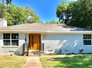 2439 Southwood Dr, Dallas, TX 75233