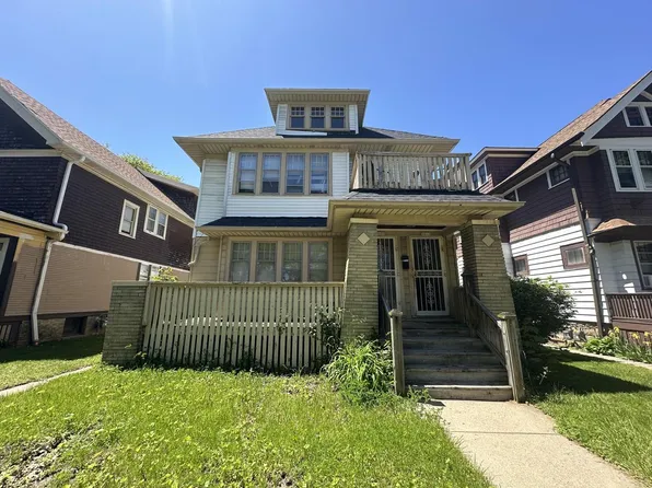 3009 North 47th STREET #3011, Milwaukee, WI 53210