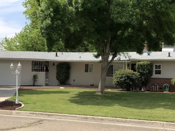 2503 17th Ave, Kingsburg, CA 93631