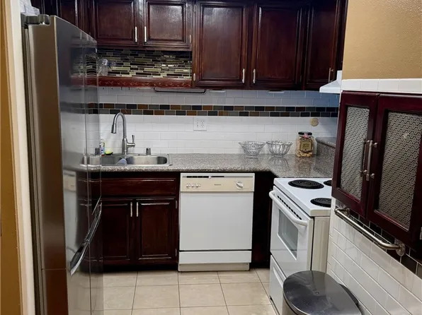 3010 Associated Rd, Fullerton, CA