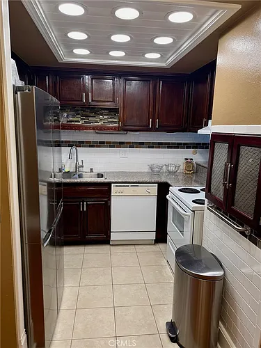 3010 Associated Rd #3010-130 Photo 1