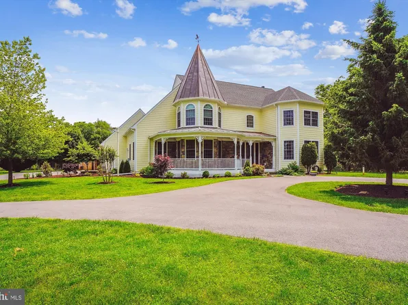 2375 Ballenger Creek Pike, Adamstown, MD 21710