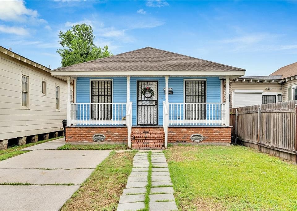 1st image of 2635 Jonquil St