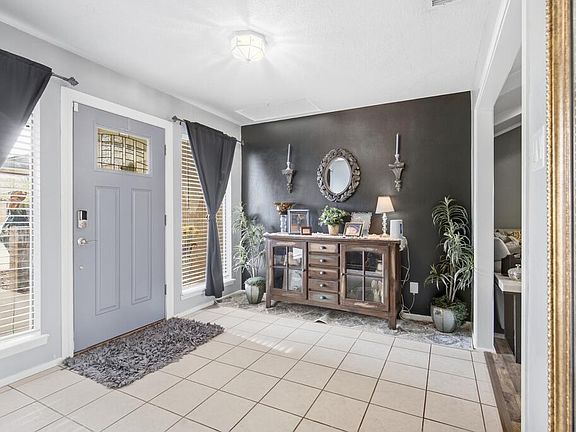 5th image of 4620 Conley Ave