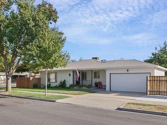 2nd image of 626 Lincoln Ave