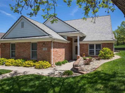 1510 Williamsburg Dr, Manhattan, KS, 66502