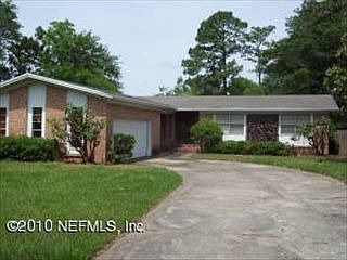 1st image of 8364 Earl Cir W